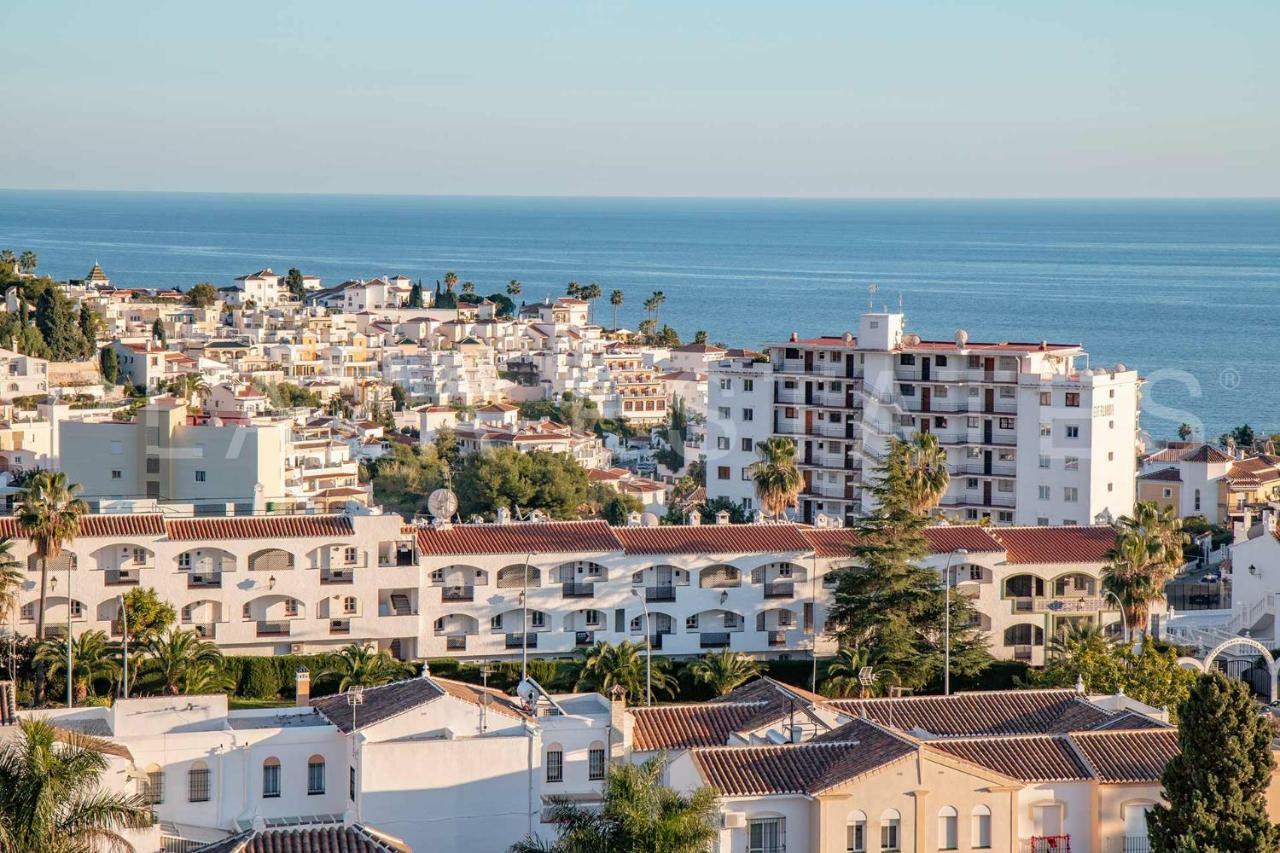 Spectacular Sea Views From Solana 5 Street, Nerja Apartment ภายนอก รูปภาพ